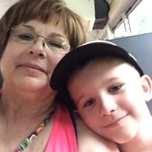 Meet your Posher, Renee